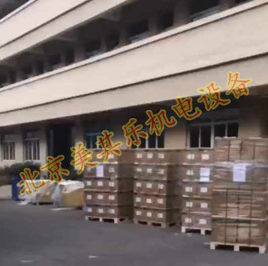 托盤整體打包效果，外裹包裝膜