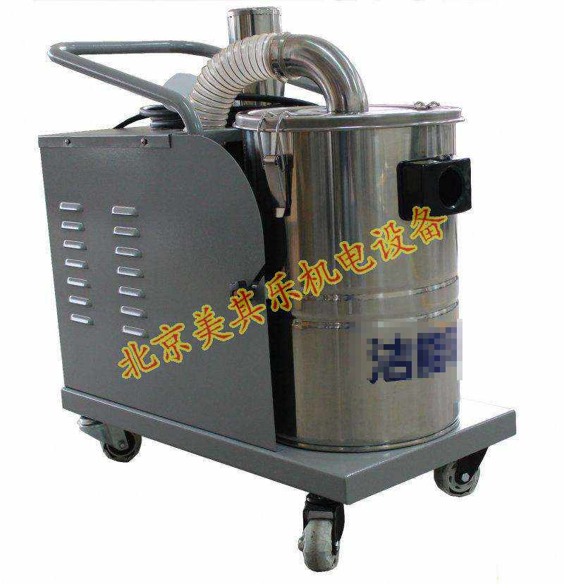 高壓風(fēng)機(jī)用于工業(yè)吸塵器實(shí)物圖